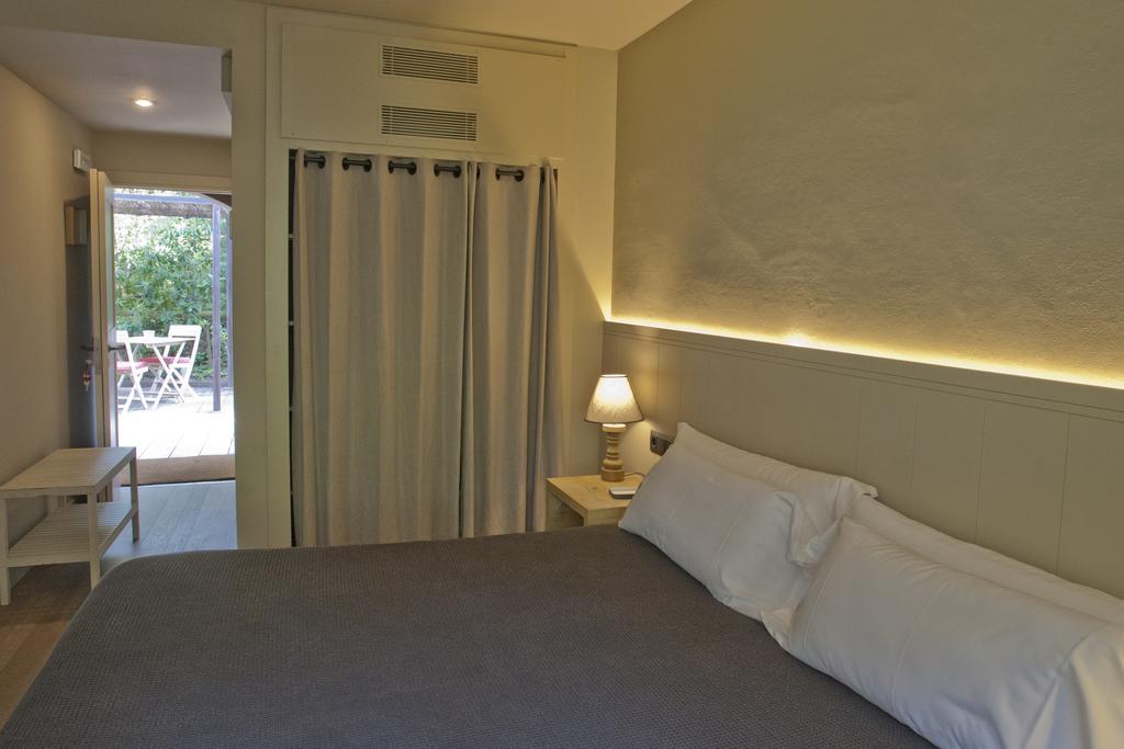 בגור Hostal Sa Rascassa (Adults Only) מראה חיצוני תמונה
